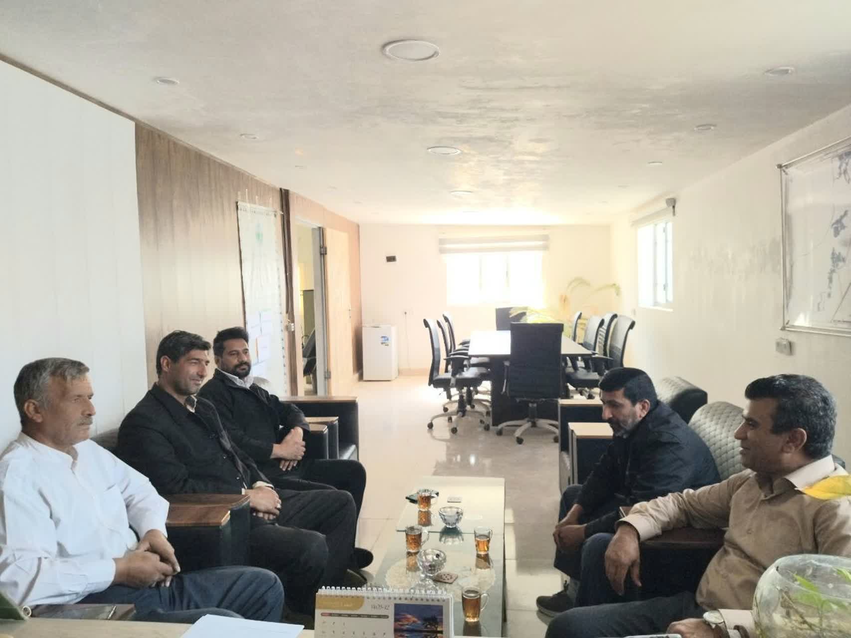 برگزاری جلسه با دهیاران بخش مرکزی شهرستان هامون برگزاری جلسه با دهیاران بخش مرکزی شهرستان هامون