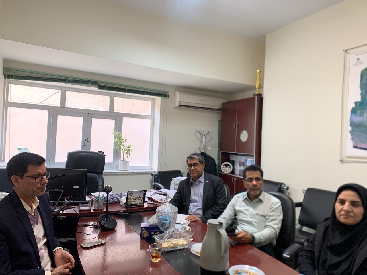 جلسه کمیته نظارت بر طرح‌های عمومی، عمرانی و معادن